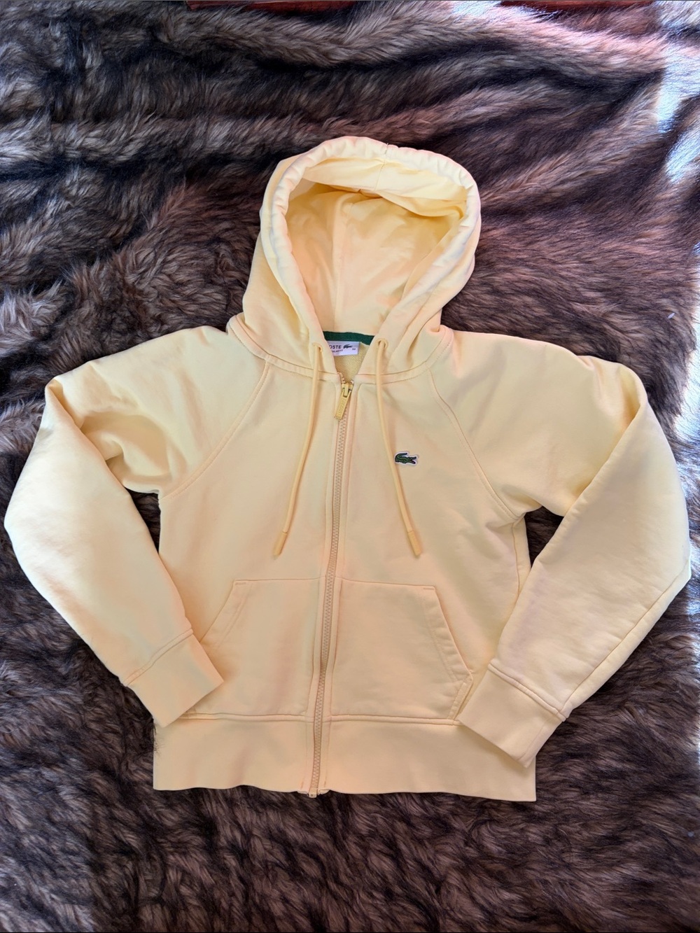 Lacoste Woman’s Classic Fit Pale Yellow Zip-Up Hoodie Size 32/XS